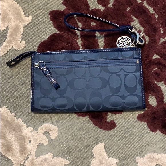 Coach Wristlet - Picture 2 of 2